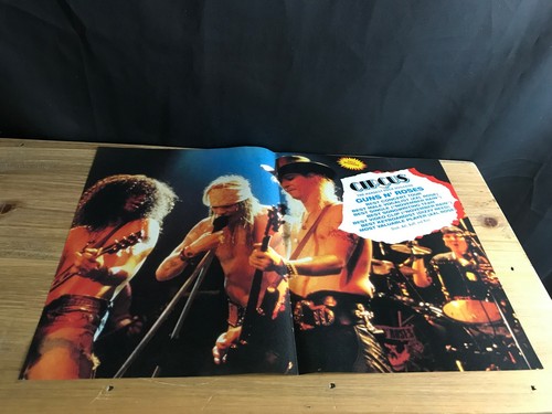 1993 VINTAGE 2PG CENTERFOLD POSTER OF BAND GUNS N ROSES