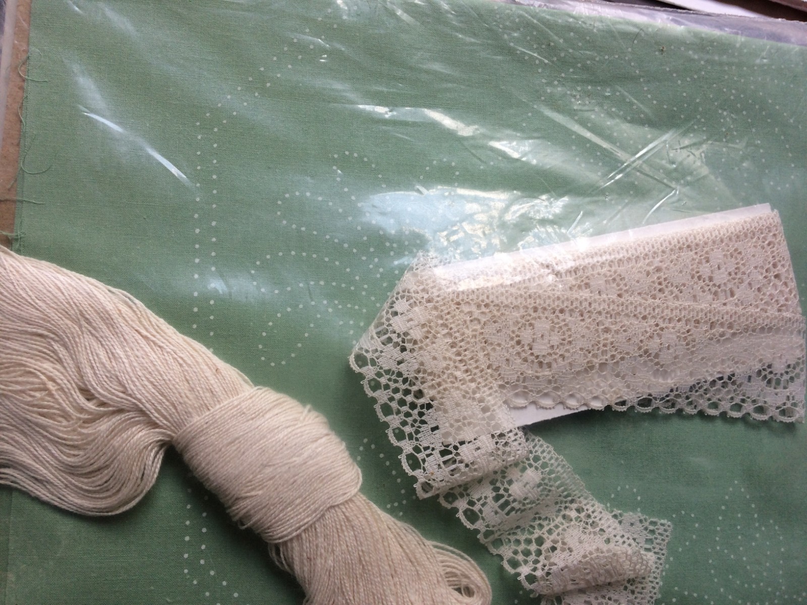 Olde Mill needlecrafts candlewicking monogram pillow kit sealed