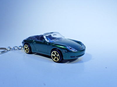 keychain PORSCHE 911 convertable roadster  key chain