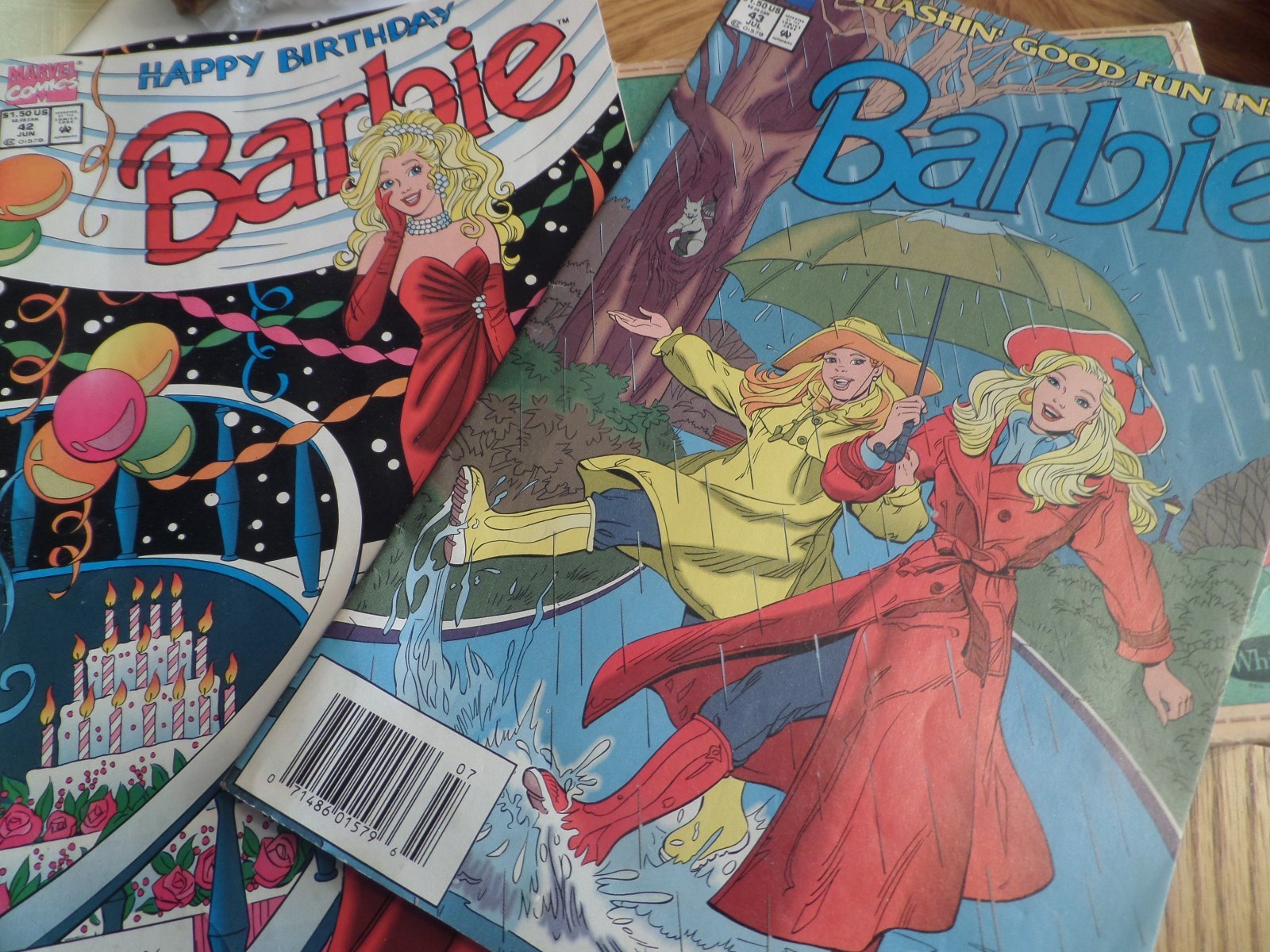 Vintage Barbie Book Lot Books COMICS PAPER DOLL CASE