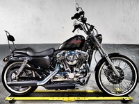 Harley-Davidson XL 1200 V SEVENTY TWO 72 2k miles,Vance & Hines awesome