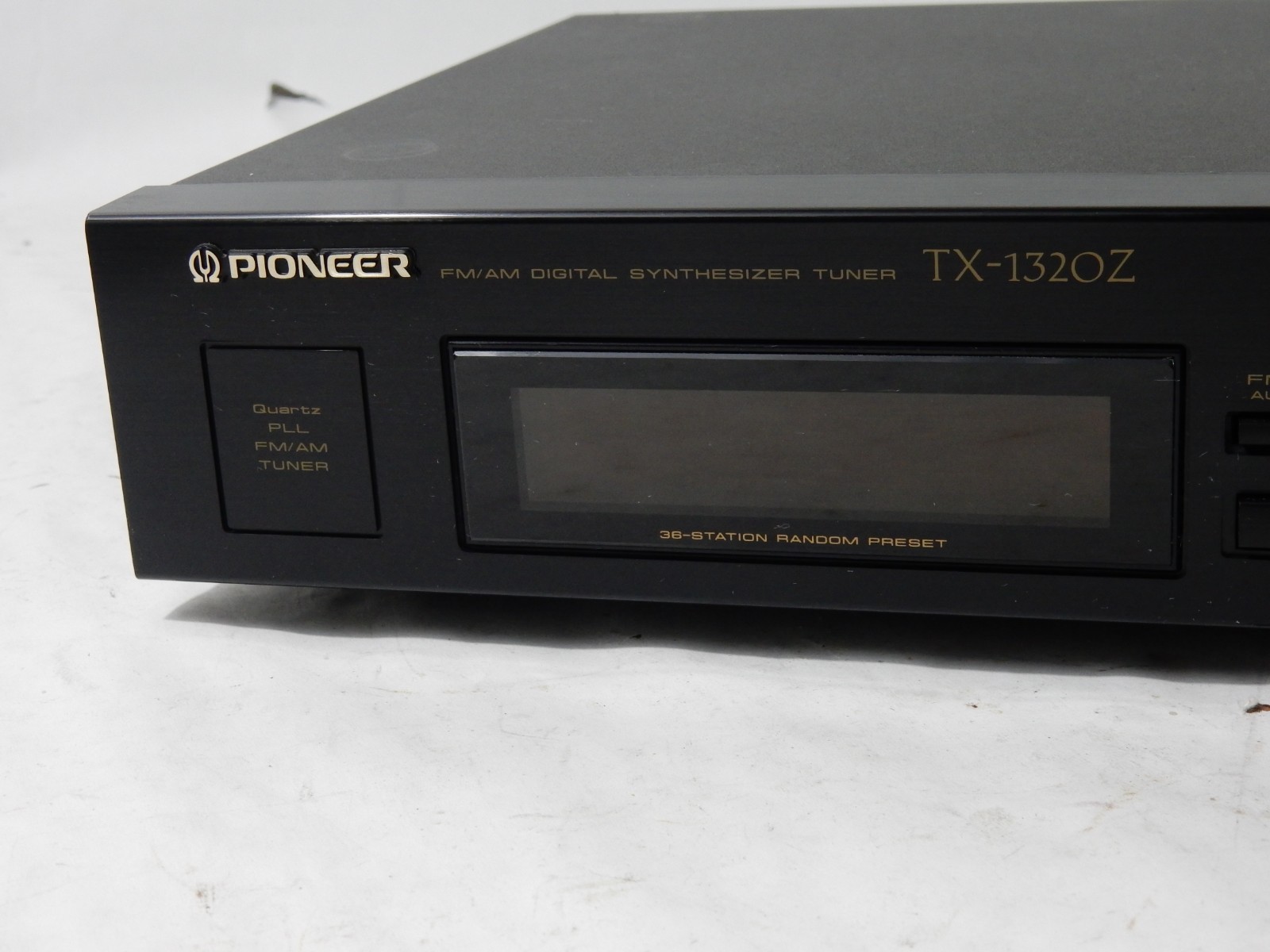 Pioneer Digital Tuner TX-1320Z Digital Synthesizer Tuner AM/FM Fully-Functional