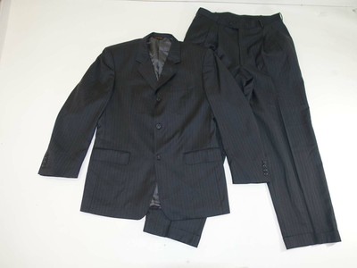 Giovanni Mens Pinstripe Suit Size 46 Long 38 x 33 Dormeuil Amadeus Charcoal Gray