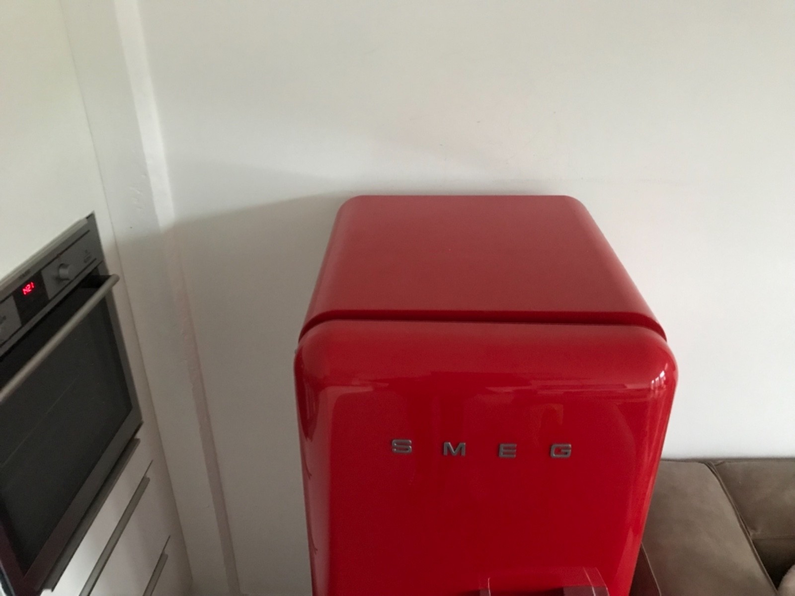 Bosch Retro Kühlschrank Groß : Smeg retro kühlschrank mit gefriefach rot np Bosch Retro Kühlschrank Groß : Smeg retro kühlschrank mit gefriefach rot np