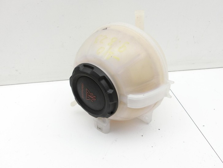 Skoda Fabia III NJ 14-22 1,0 55KW Ausgleichsbehälter für Kühlmittel Skoda Fabia III NJ 14-22 04.10.2018 6Q0121407B... Vorschau 2