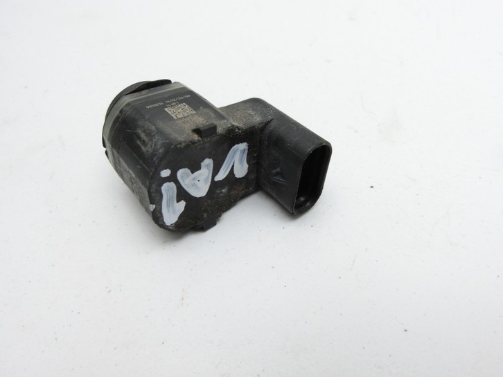 BMW 525d F10 13-17 Abstands Sensor Parksensor PDC Vorne Pos.1 475 BMW 525d F10 13-17 27.02.2014 66209270495 9270495... Bild 2