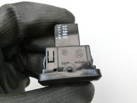 Fiat 500 312 07-15 Fensterheberschalter Schalter Links Vorne Fiat 500 312 07-15 29.10.2014 gebraucht Vorschau 4