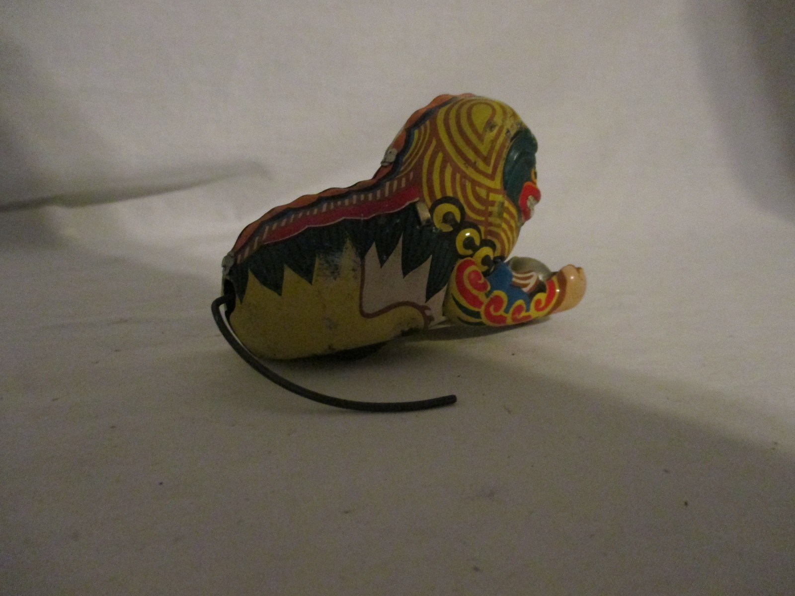 China Dancing Dragon Wind Up Tin Toy  1958 - Rare