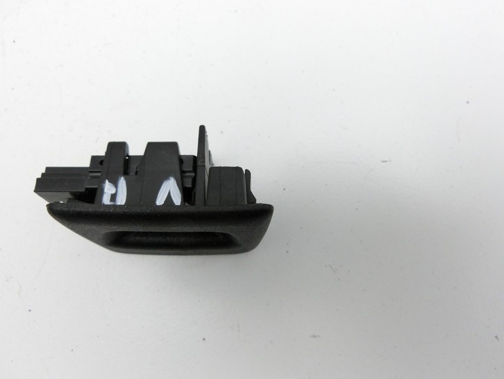 BMW X1 E84 LCI 12-15 Kleine Leuchte Lichtmodul für Ablagefach Rechts Vorne BMW X1 E84 LCI 12-15 29.10.2012 9288044... Vorschau 2