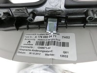Mercedes W176 A200 12-15 Mittelkonsole Mercedes W176 A200 12-15 05.11.2012 A1766800471 A17668004717H52 gebraucht Vorschau 7