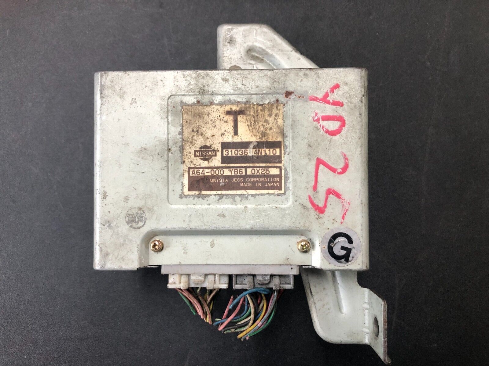 NISSAN SERENA C24 Engine Control Unit ECU YD25 T 31036-4N110 NISSAN SERENA C24 Engine Control Unit ECU YD25 T 31036-4N110