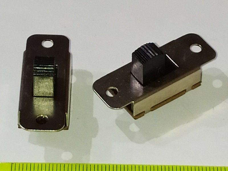 Inverseur Double Interrupteur GlissiÃ¨Re 2 Positions       Lot 2 Pcs     E10h31/8