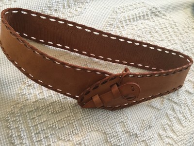 REALLY COOL VINTAGE LEATHER CINCH BELT HIPPIE, BOHO, SIZE 32