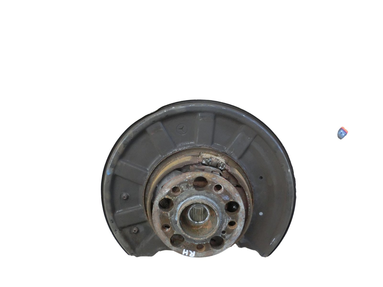 Mercedes W212 S212 E200 09-13 Kombi CDI  2,2 100KW Achsschenkel Radnabe mit ABS Rechts Hinten  - Bild 1