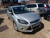 2014 Ford Focus 1.6 Zetec Hatchback 5dr Petrol Powershift Euro 5 (125 ps)