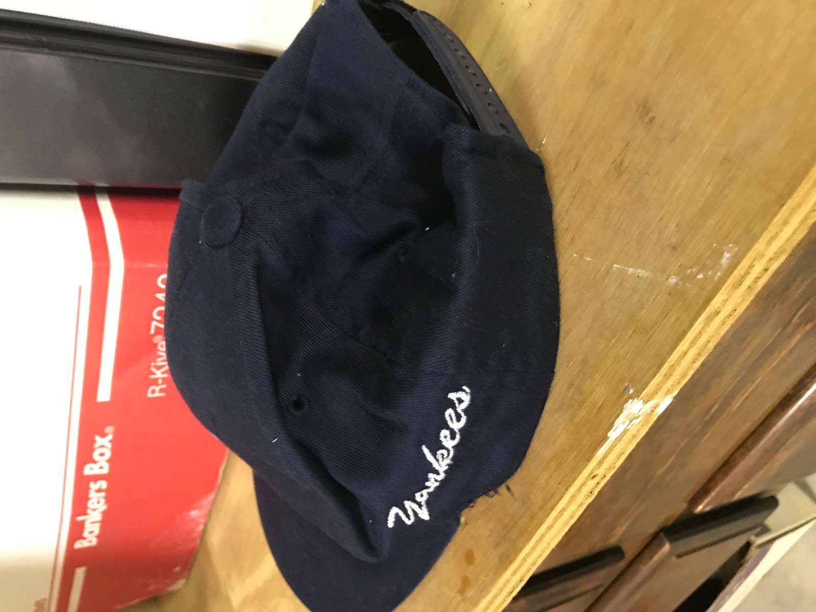 New York Yankees hat - one size fits all snaps in back, cotton, old style