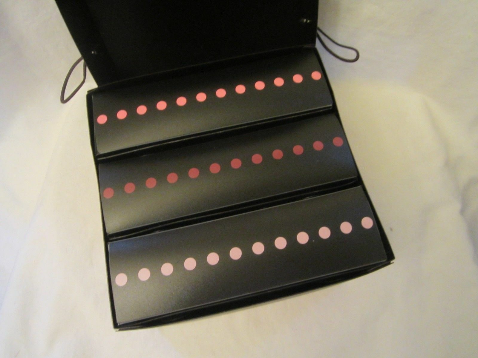 Unused Creative Memories POWER SORT MINI BOX Bon Bon Holds 600 Photos KEEPER