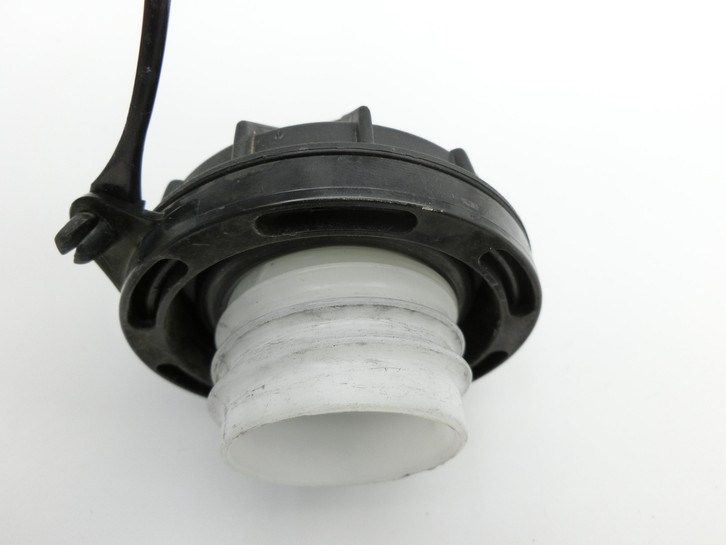 KIA Optima JF K5 15-20 Tankdeckel Verschluss Tankverschluss KIA Optima JF K5 15-20 18.08.2017 gebraucht Vorschau 5
