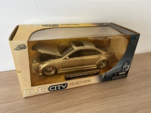 Jada TOYS 1:24 メルセデスベンツ　S55 AMG Amazon | 1/24 メルセデスベンツS55 AMG DUBCITY MERCDES-BENZ