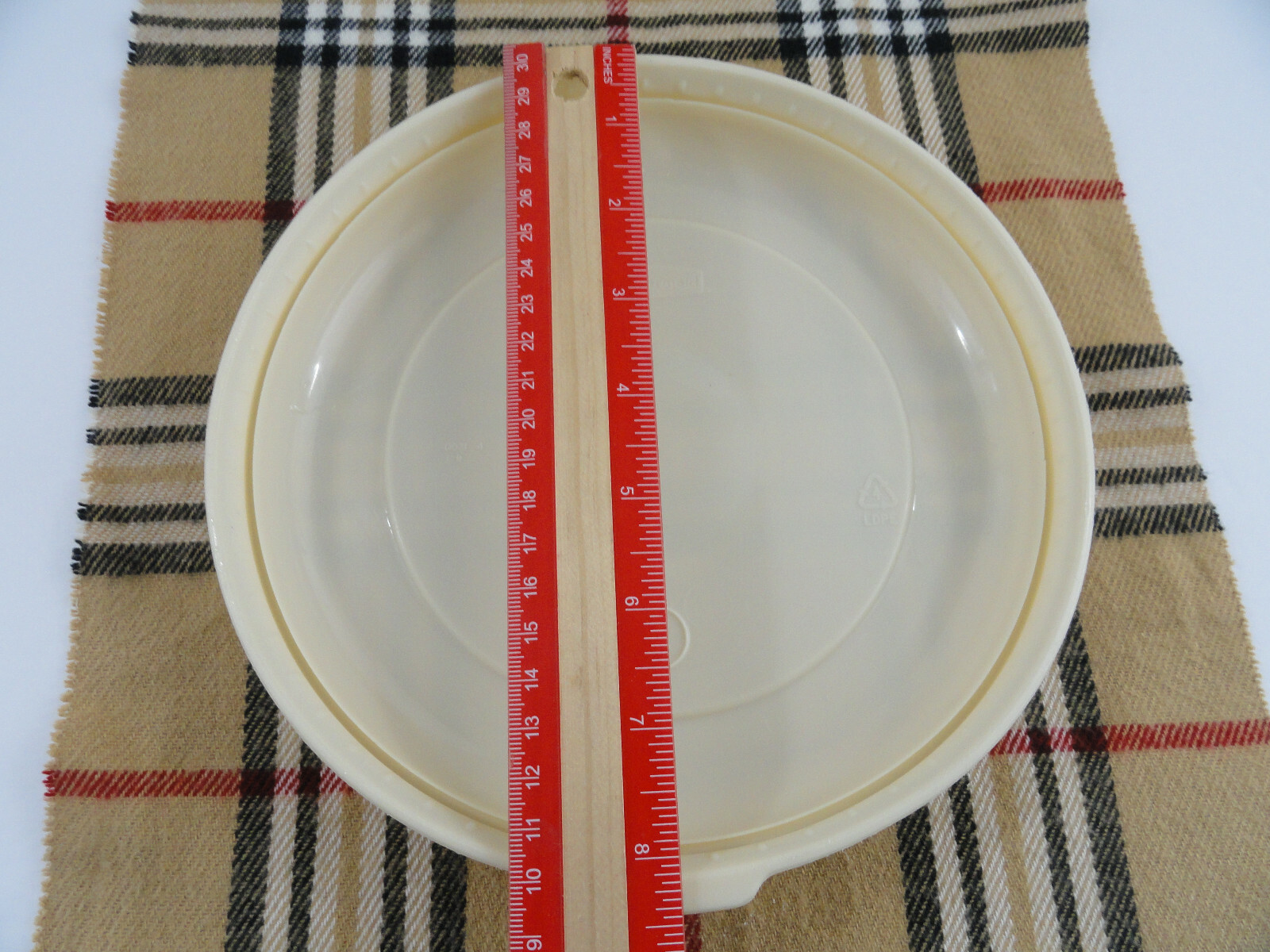 Rubbermaid Servin Saver #4 Replacement Lid Only Round 8.5