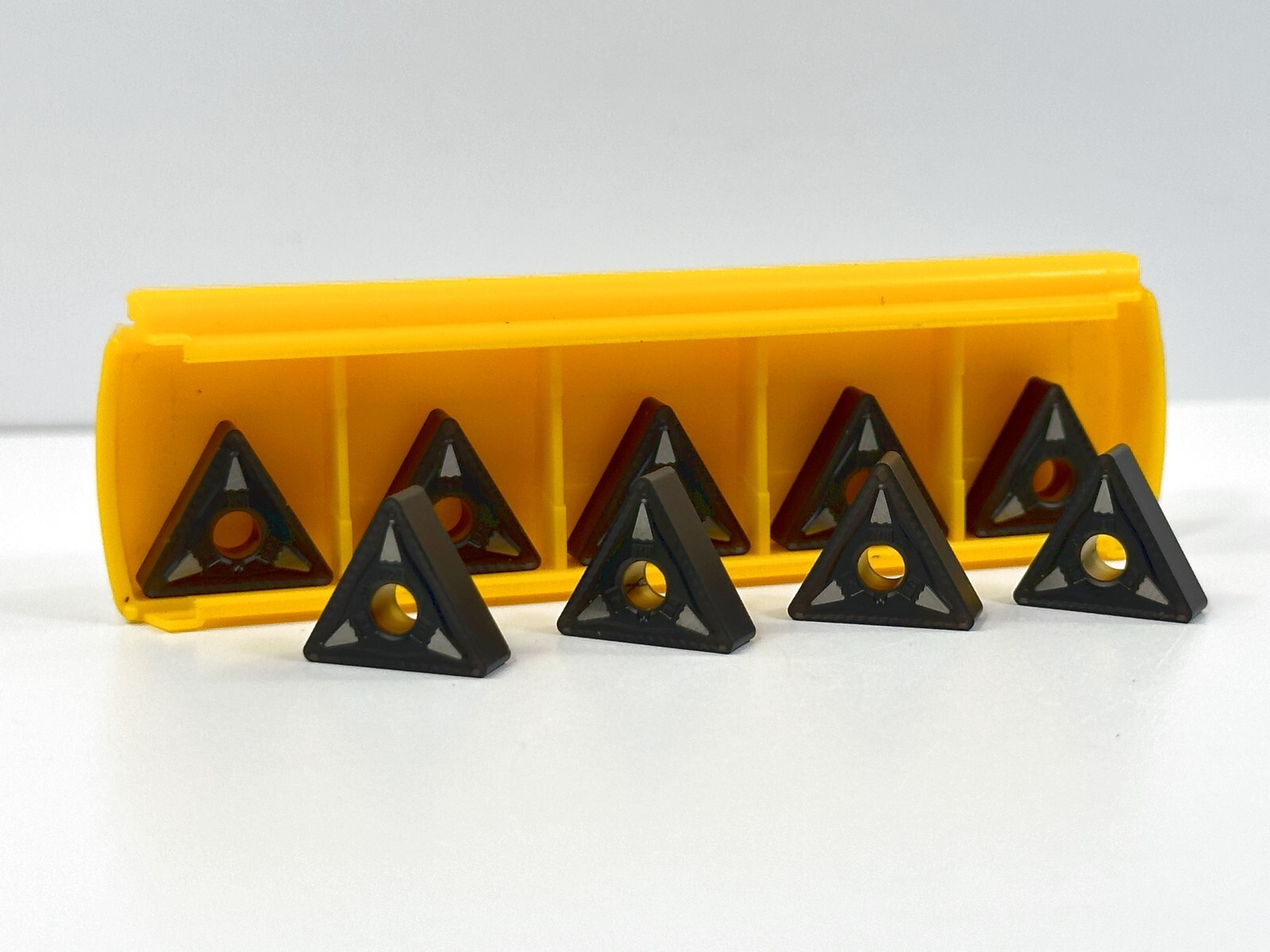KENNAMETAL TNMG332MN TNMG160408MN New Carbide Inserts