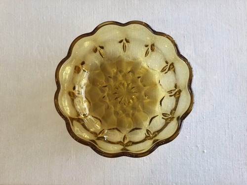 Vintage Yellow Amber 6”x2.5” Glass Cereal/Candy/dish Bowl