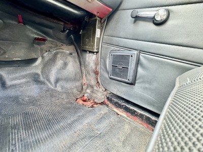 image 9 of interior