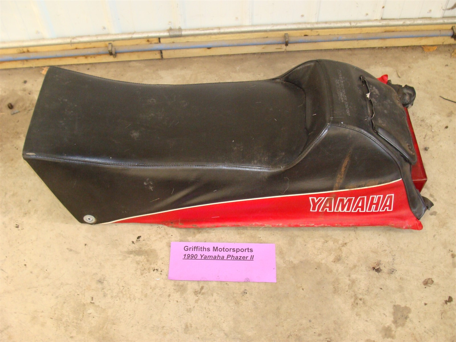 1990 Yamaha Phazer 2 II PZ485 Seat Taillight needs base foam 1990 Yamaha Phazer 2 II PZ485 Seat Taillight needs base foam