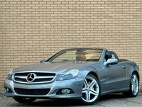 Mercedes-Benz SL 500 by Banbury Motors Ltd, Banbury, Oxfordshire