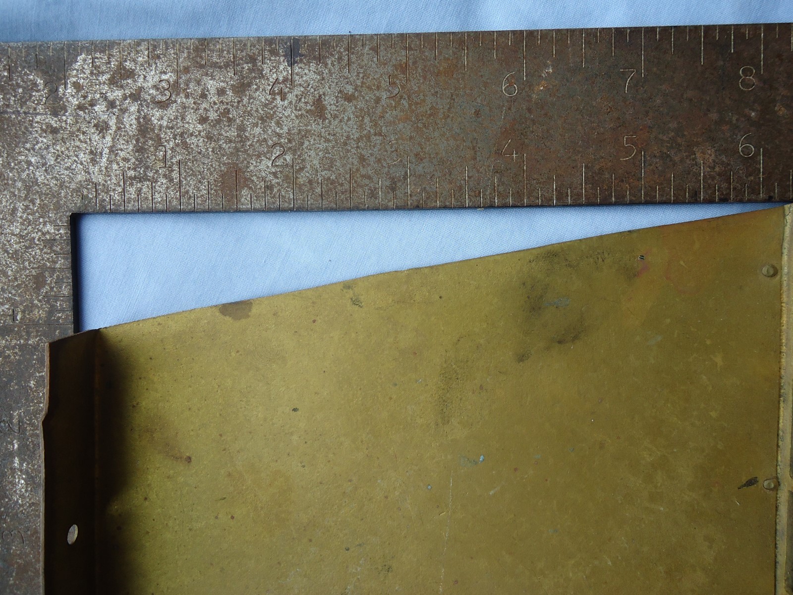 Pullman Railroad Brass Shelf-Will NOT Fit A Square Corner. SEE PICTURES.