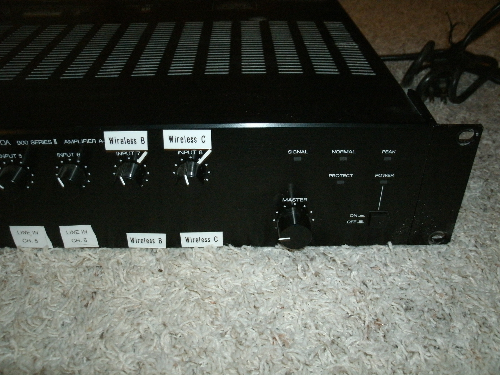 TOA A-906MK2 Amplifier and Mixer - Works Great !!