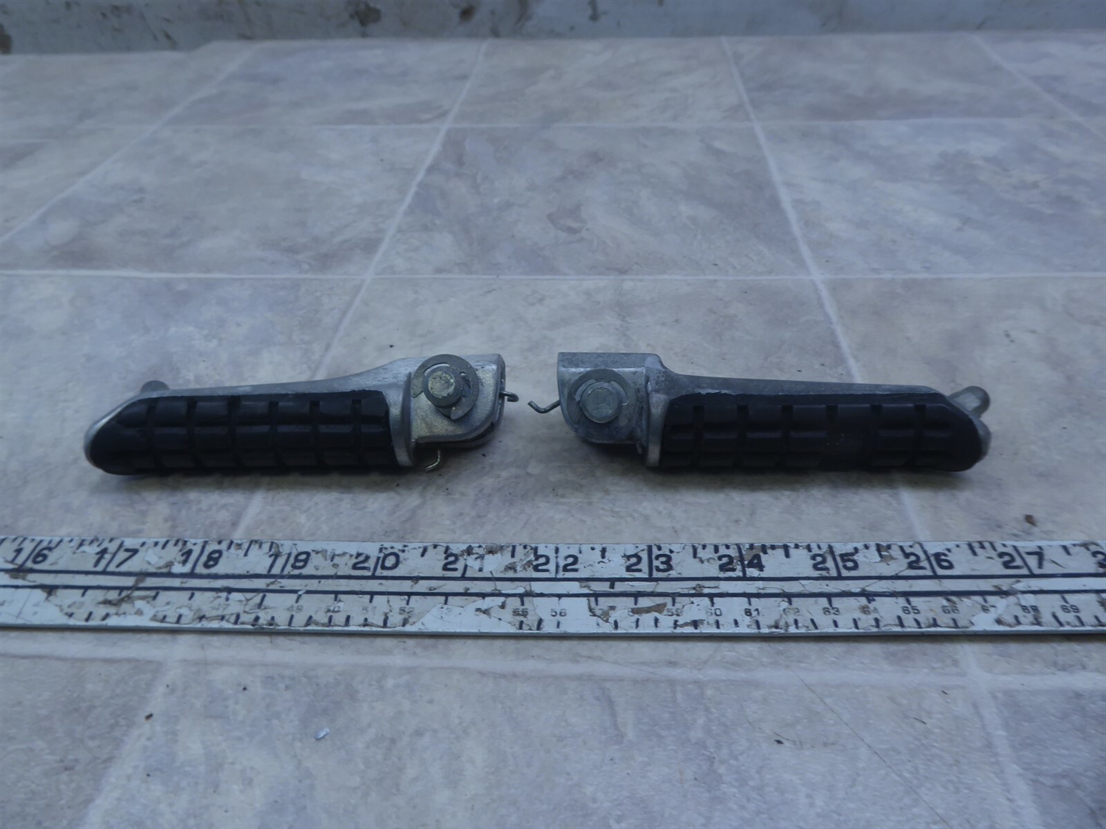 1990 Kawasaki ZX1000B Ninja K719-1) left and right front