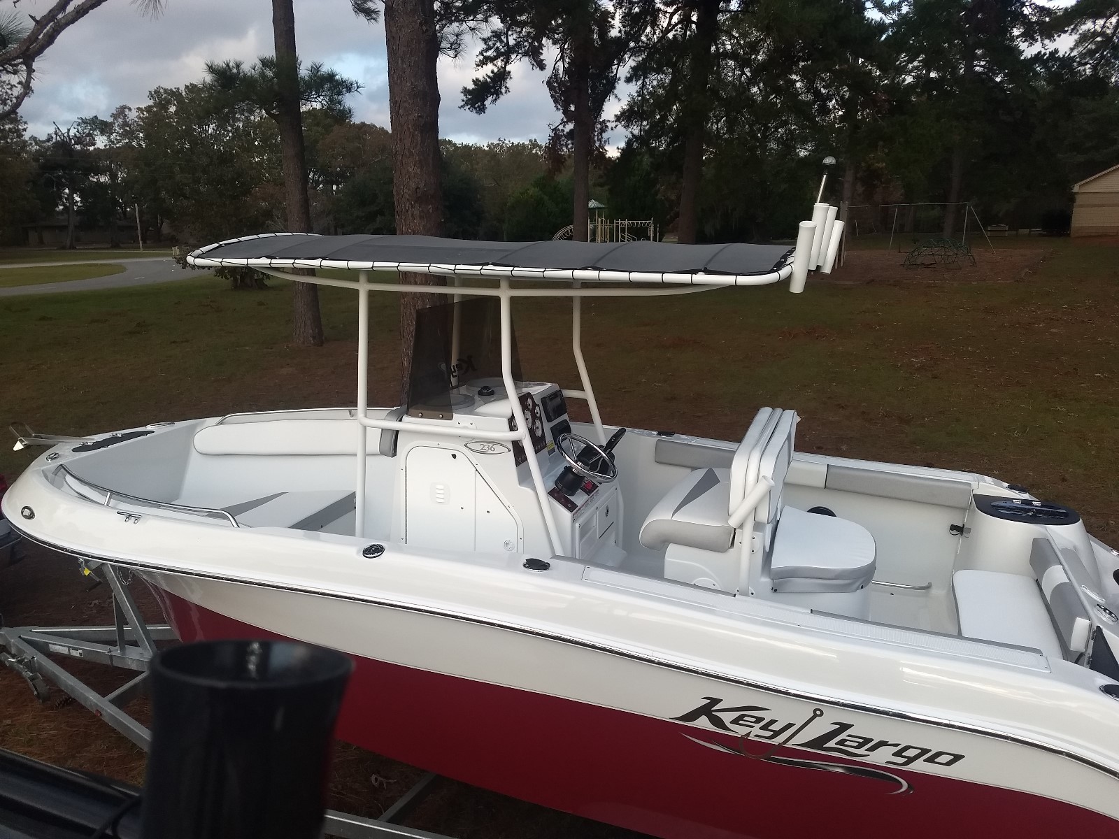 2019 Key Largo 2300 WI Boat STOCK# G3559