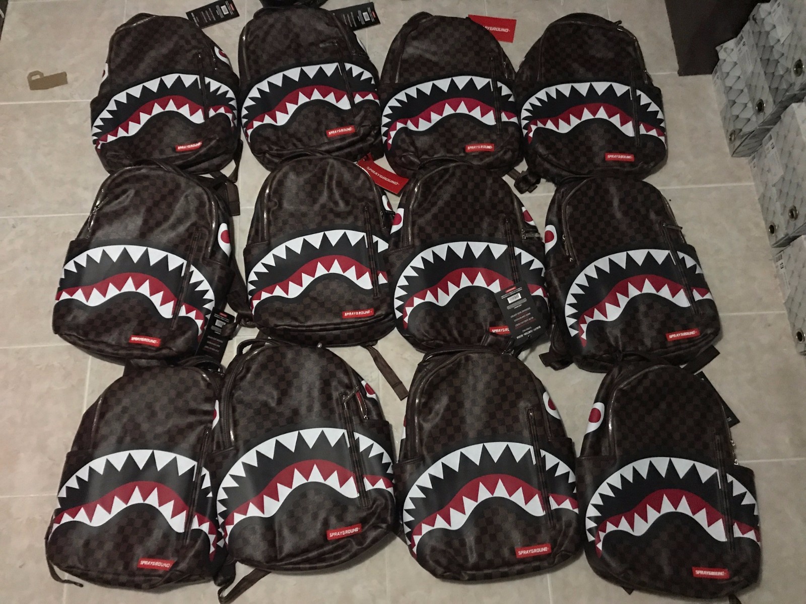 fake sprayground