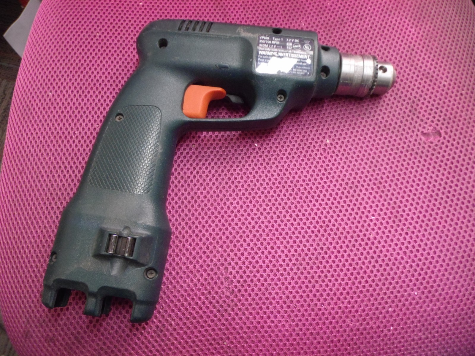 BLACK + DECKER VERSAPAK VP820 7.2V 350/700 RPM DRILL BARE TOOL