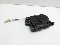 BMW F11 525d 10-14 Kombi Zuziehhilfe Soft Close Stellmotor Tür Hinten Rechts BMW F11 525d 10-14 04.04.2013 9128043... Vorschau 4