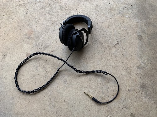 Beyerdynamic DT 770 PRO 80 Ohm Limited Edition Headphones - Black