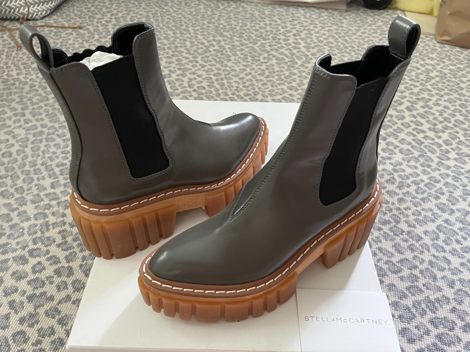 Stella McCartney Emilie Chelsea Boots Smoke Size 36.5 | eBay Stella McCartney Emilie Chelsea Boots Smoke Size 36.5 | eBay