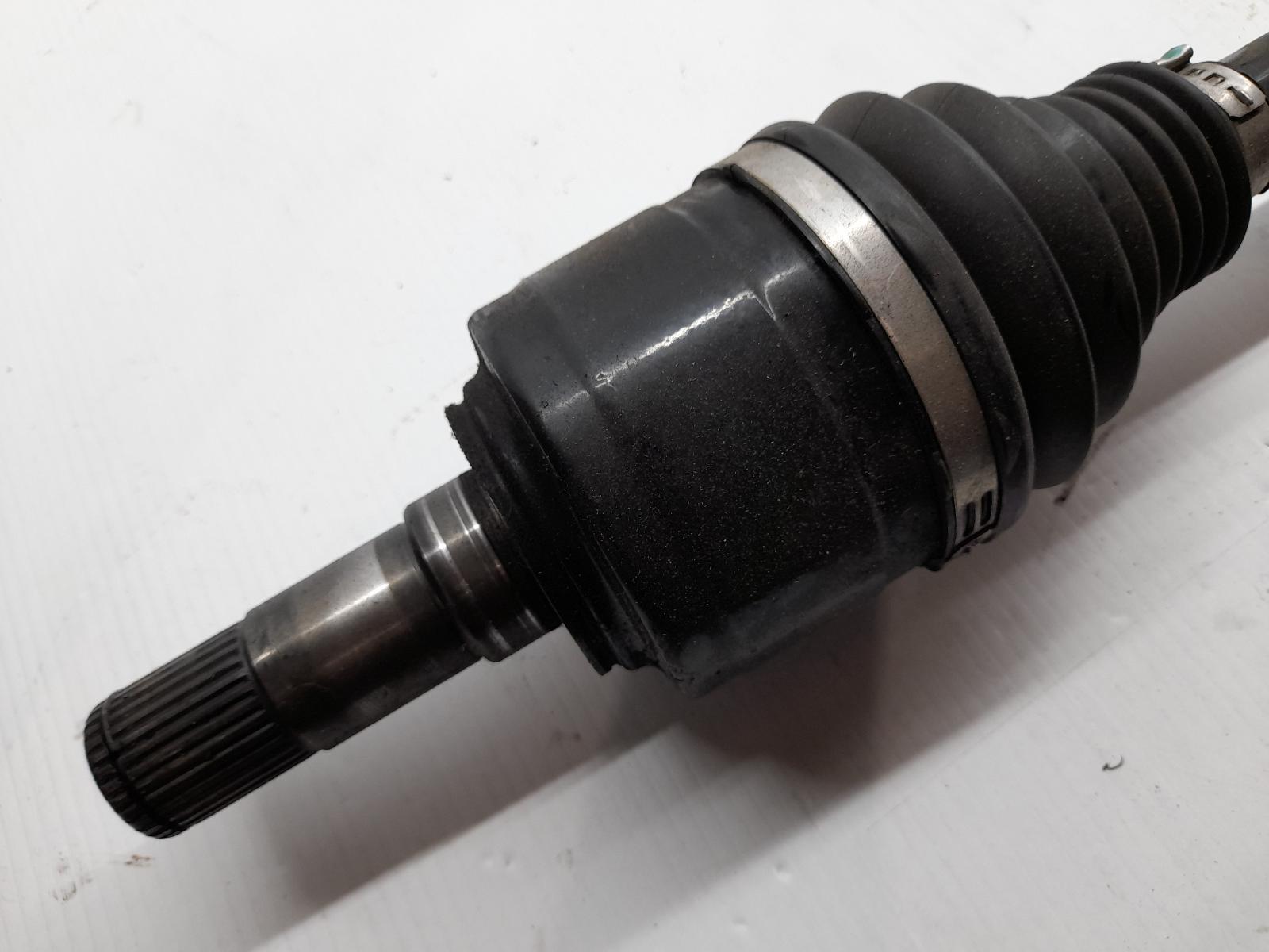 2015 Maserati Ghibli LEFT DRIVESHAFT CV JOINT M157 REAR 05/2014-2024 6700054540 88877 image 2