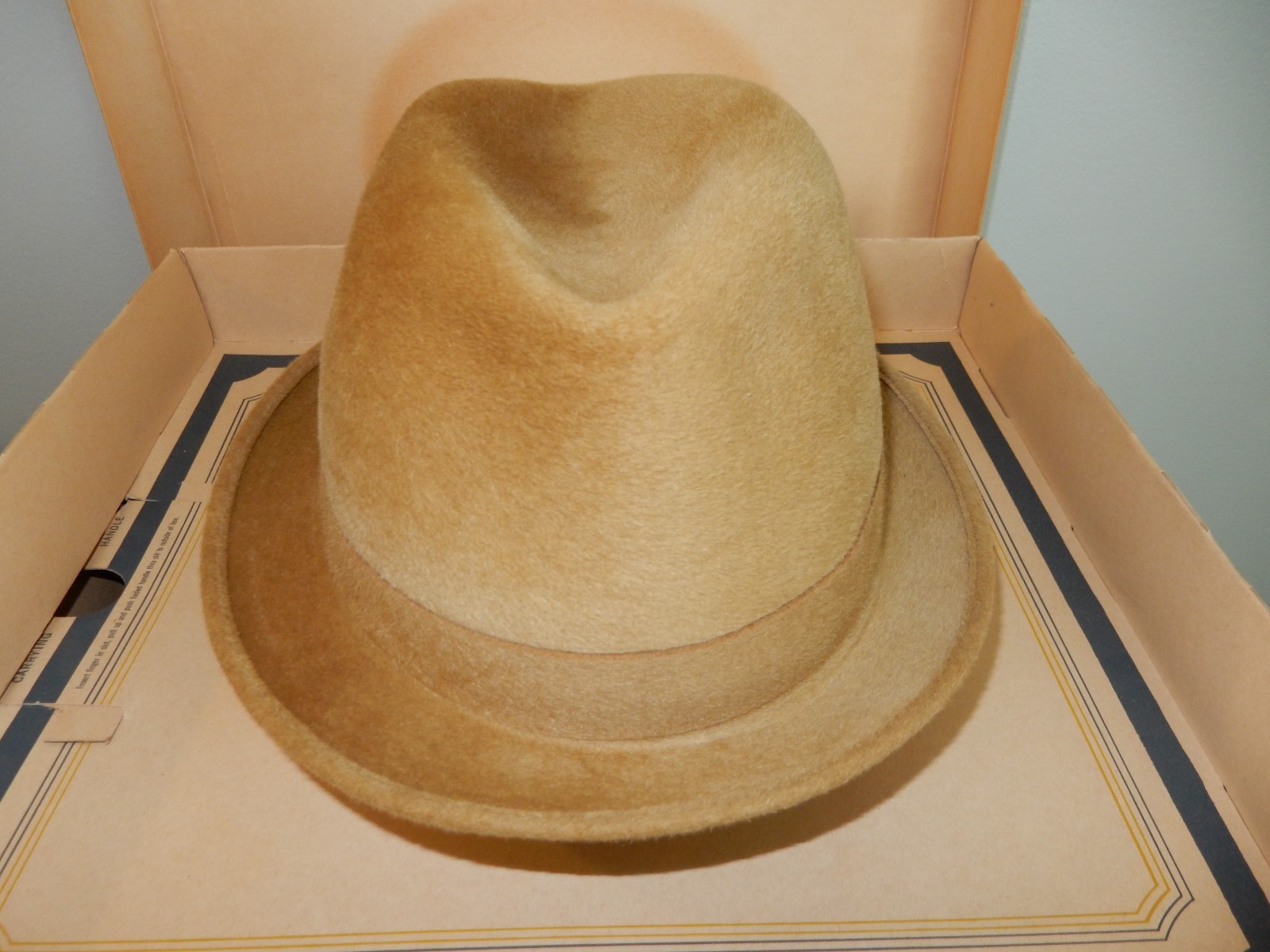 Vintage Men's Disney New York Felt Fur Fedora Hat With Original Box