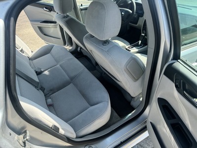 image 5 of interior