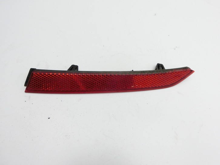 VW Passat 3G 14-19 Kombi Reflektor Rückstrahler für Stoßstange Hinten Links VW Passat 3G 14-19 11.04.2016... Bild 2