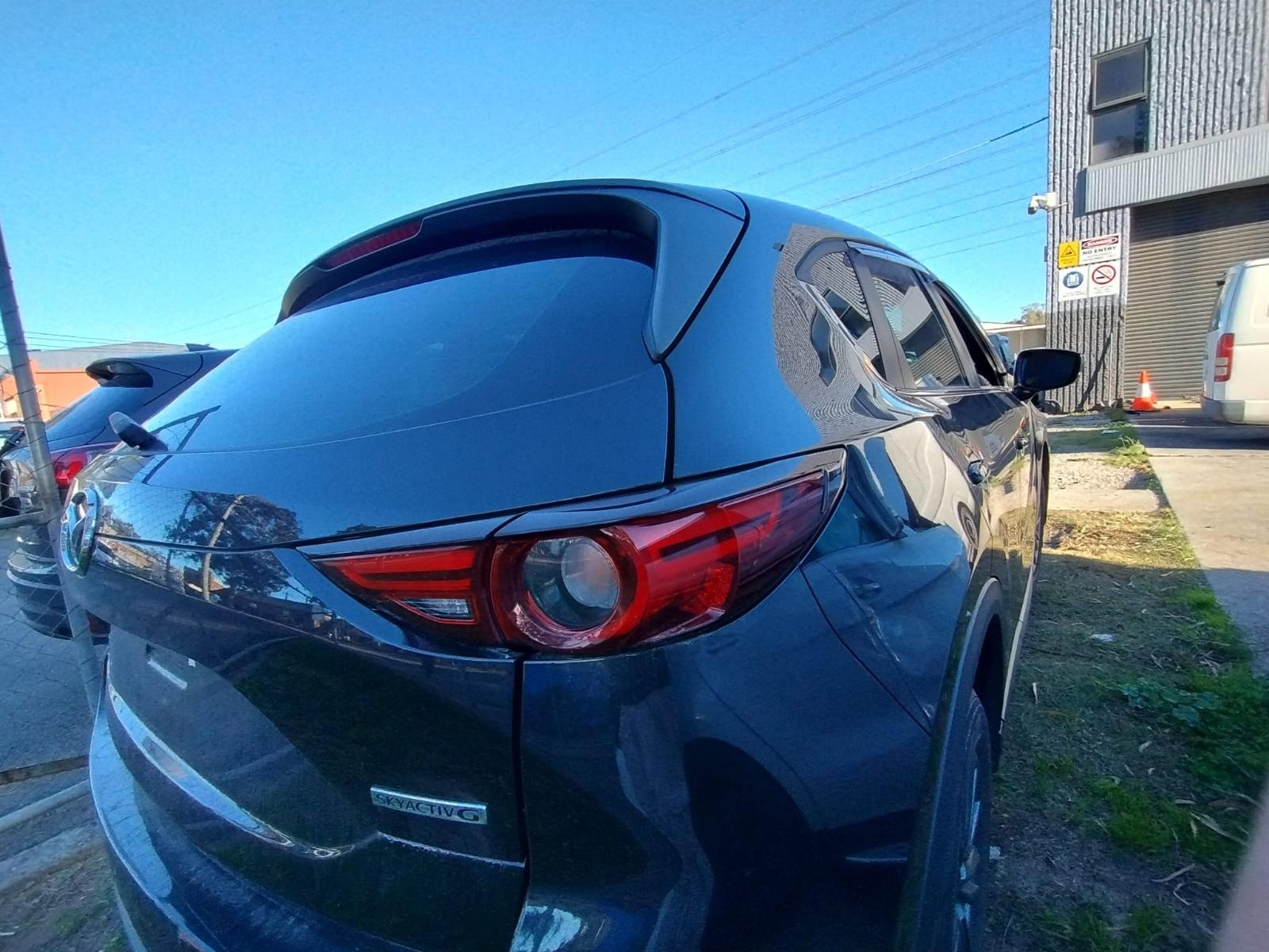 2021 Mazda Cx5 KF 02/2017-08/2021 LEFT FRONT WHEEL ALLOY 17X7IN GREY METALLIC image 8