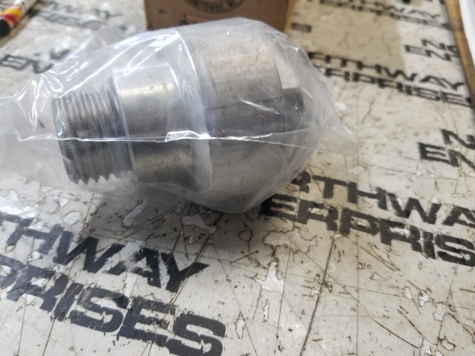 879194127 MERCURY PLUG KIT - Picture 3 of 4