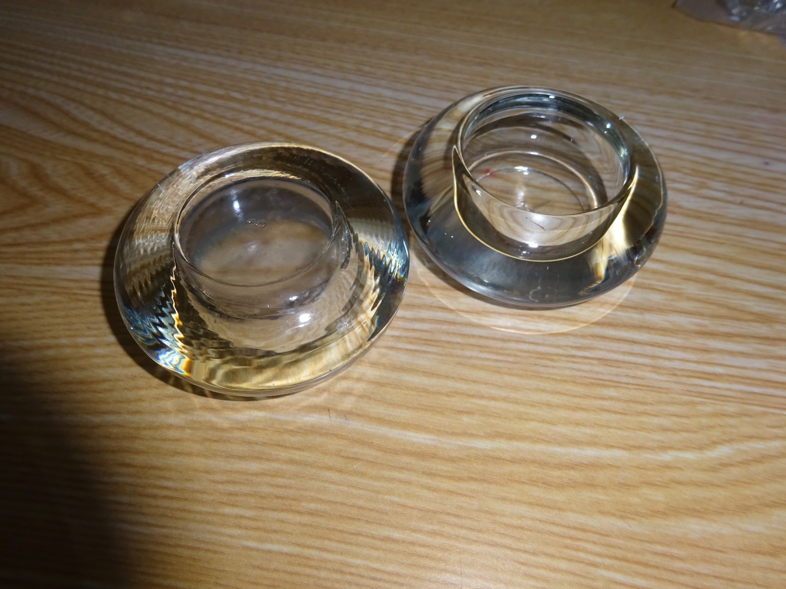 Lot of 2 vintage round salt cellars with numbering on the bottom, 3 