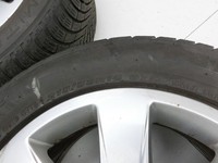 Audi A4 B6 8H 02-05 4 x Kompletträder Aluminiumfelge Winterreifen 215/55R16 5X112 Audi A4 B6 8H 02-05 17.05.2005... Vorschau 6