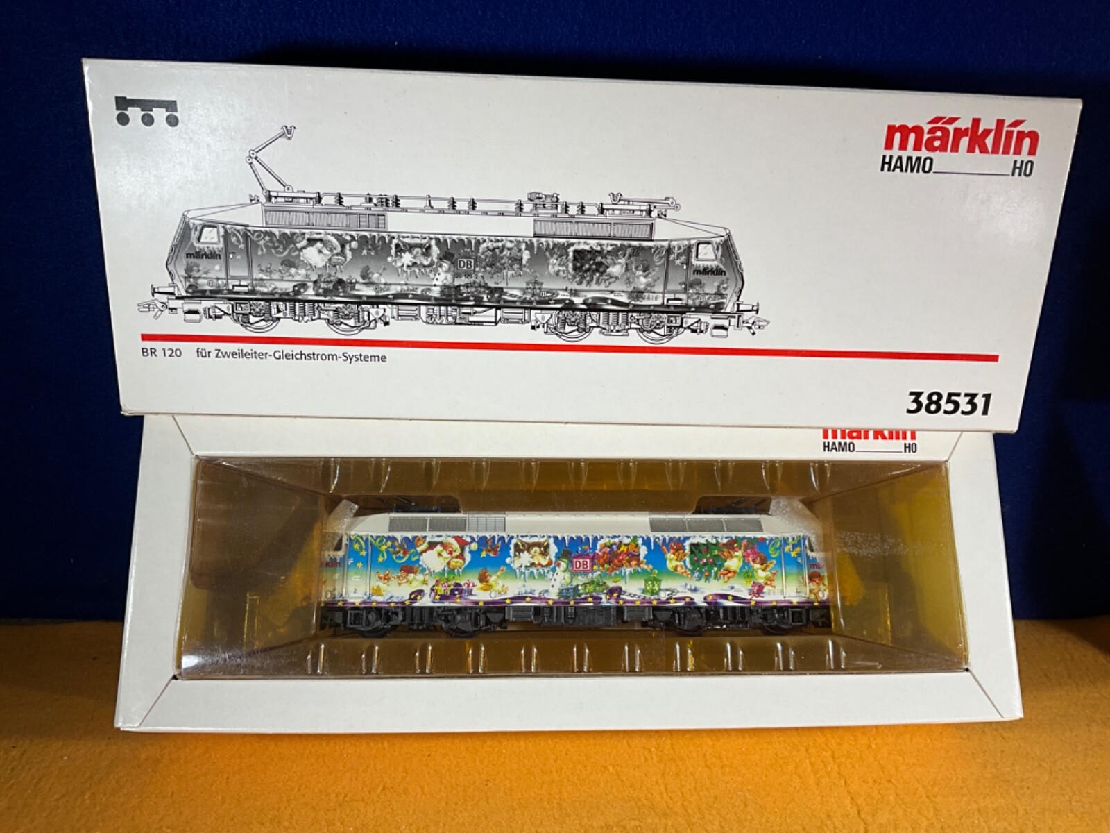 A11-61 TRAIN ENGINE - ELECTRIC LOCOMOTIVE - BR 120 - HO