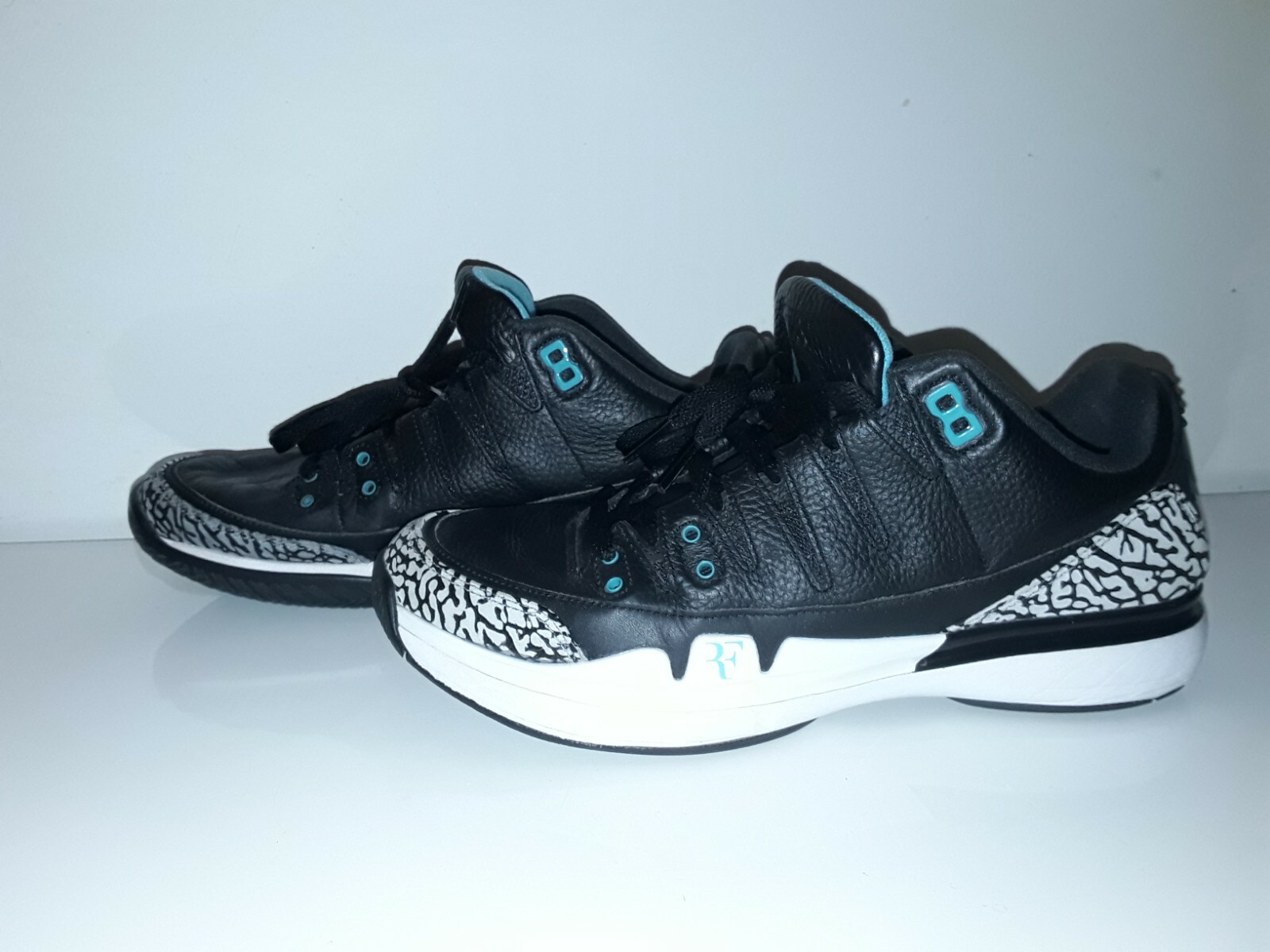 NIKE ZOOM VAPOR RF × AJ3 Nike Is Bringing Back Roger Federer's Zoom Vapor AJ3 With A