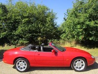 2002 Jaguar XK8 4.0 Convertible 2dr Petrol Automatic (284 g/km, 290 bhp) CONVERT