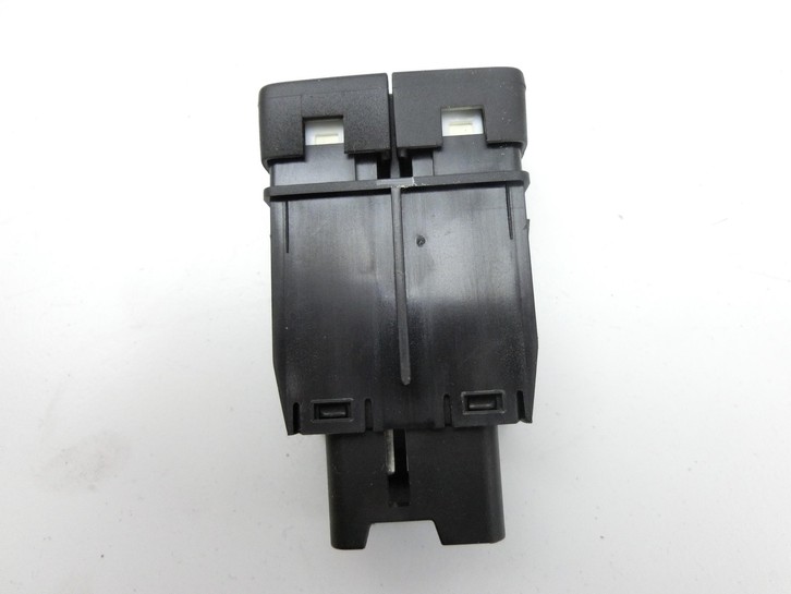 Suzuki Vitara LY 18-24 Schalter Spurhalte Notbrems Assist Suzuki Vitara LY 18-24 18.07.2019 37690-53S00 gebraucht Bild 5